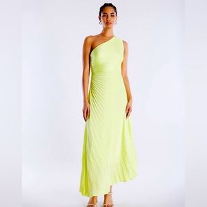Acacia One Shoulder Satin Gown Size 2 in Sunny Lime